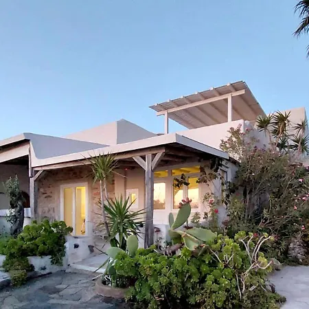 Guest house Ricardo By The Sea Parikia (Paros)